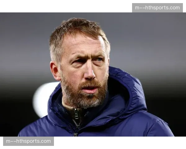 战术板:滕哈格变阵三中卫,解析曼联零封对手的关键调整 战术板:滕哈格变阵三中卫,解析曼联零封对手的关键调整