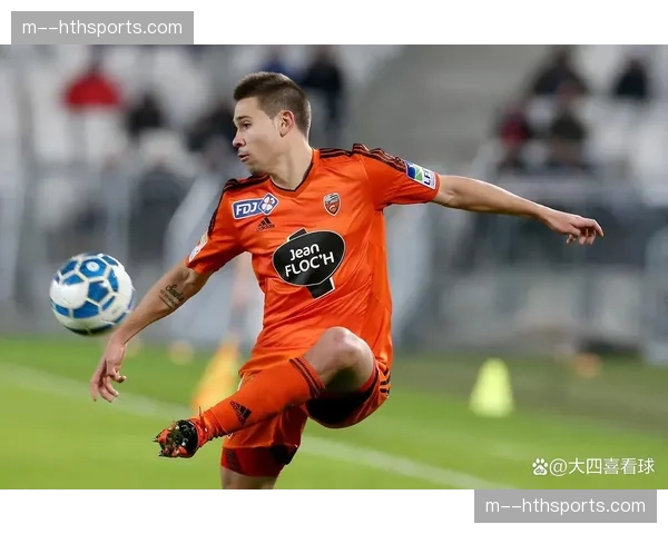 月度观察:2026年3月法甲,中下游球队在面对强队时,采用5-4-1低位防线的频率明显上升