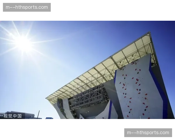 新场馆揭幕:可容纳一万两千人的阿斯塔纳国家摔跤馆正式投入使用 新场馆揭幕:可容纳一万两千人的阿斯塔纳国家摔跤馆正式投入使用